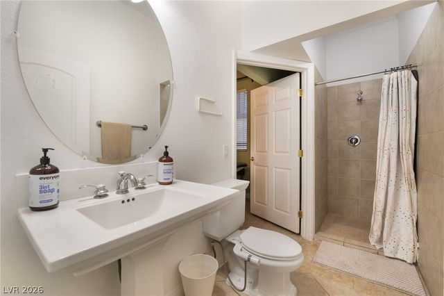 9236 Whitekirk Place, Las Vegas, NV 89145