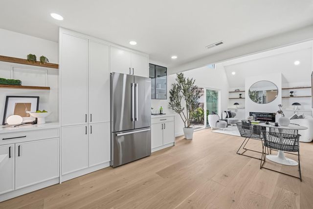 2243 Emmett Court, Santa Clara, CA 95051