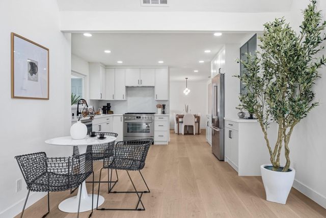 2243 Emmett Court, Santa Clara, CA 95051