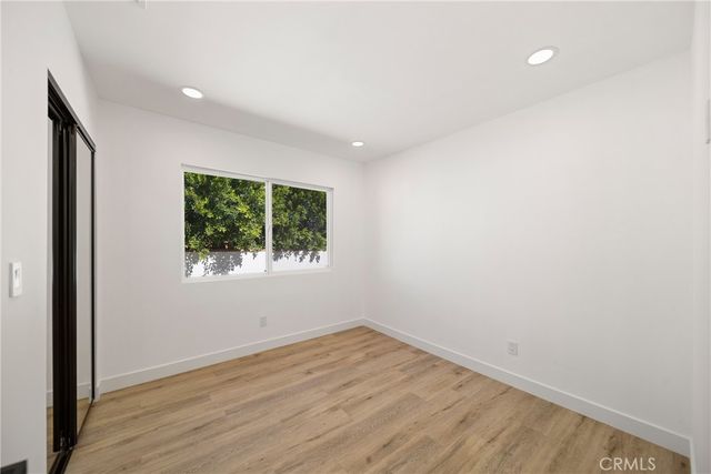 6714 Jellico, Lake Balboa, CA 91406