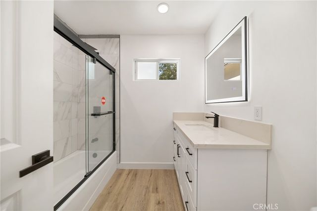 6714 Jellico, Lake Balboa, CA 91406