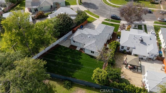 6714 Jellico, Lake Balboa, CA 91406