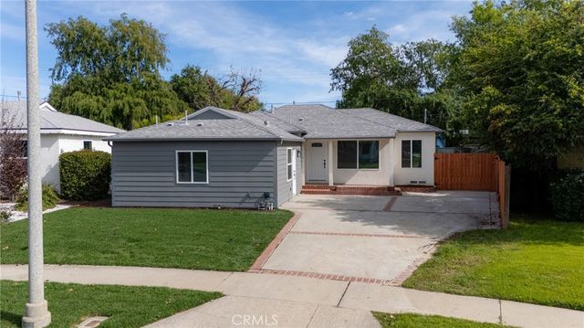 6714 Jellico, Lake Balboa, CA 91406