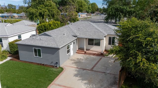 6714 Jellico, Lake Balboa, CA 91406