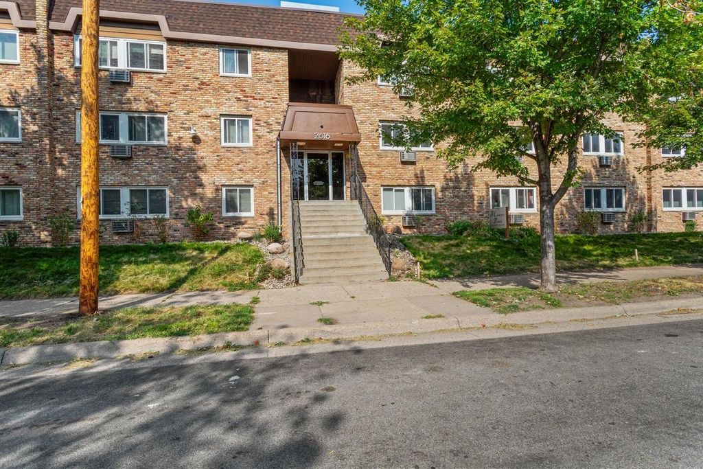 2616 Harriet Avenue 110, Minneapolis, MN 55408 — exterior