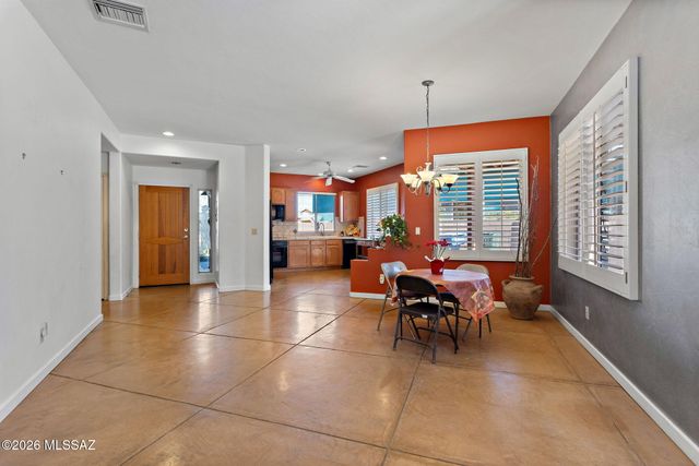 1344 Renfrew Place, Tucson, AZ 85719