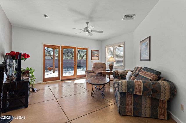 1344 Renfrew Place, Tucson, AZ 85719