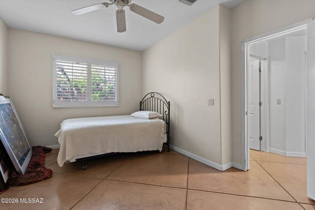 1344 Renfrew Place, Tucson, AZ 85719