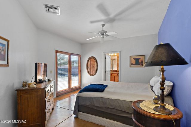 1344 Renfrew Place, Tucson, AZ 85719