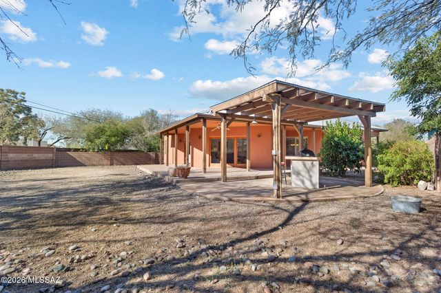 1344 Renfrew Place, Tucson, AZ 85719