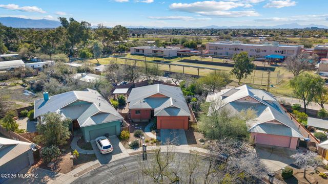 1344 Renfrew Place, Tucson, AZ 85719