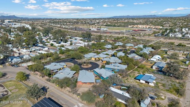 1344 Renfrew Place, Tucson, AZ 85719