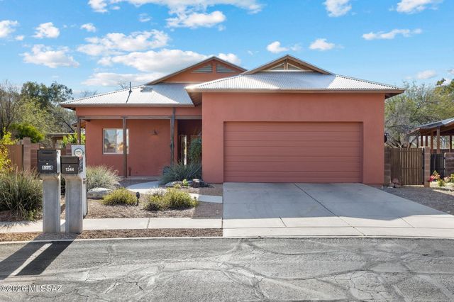 1344 Renfrew Place, Tucson, AZ 85719