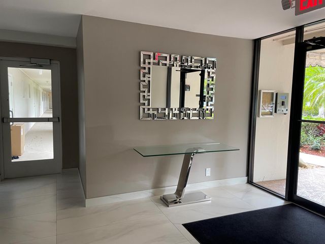 2851 S Palm Aire Drive 101, Pompano Beach, FL 33069