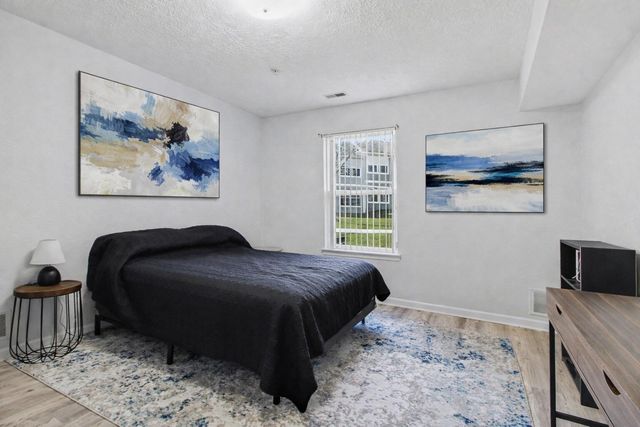 1295 Millbrook Trail, Ann Arbor, MI 48108