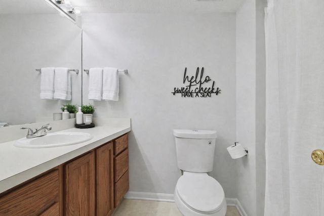 1295 Millbrook Trail, Ann Arbor, MI 48108