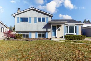 13663 Riverwood Drive, Sterling Heights, MI 48312