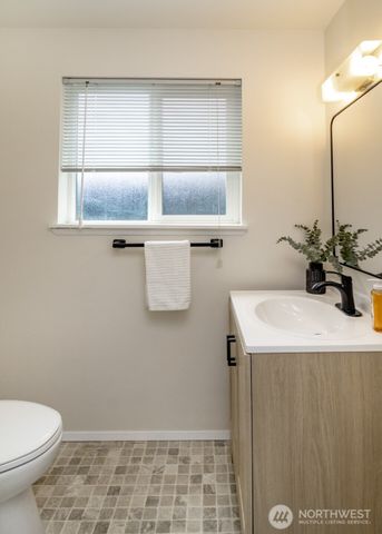 618 21st Street SE, Puyallup, WA 98372