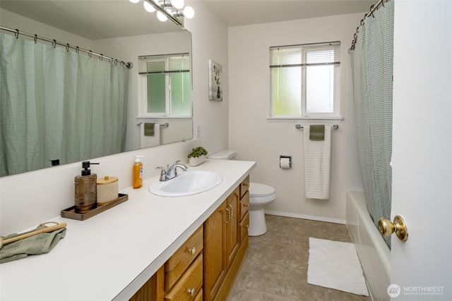 618 21st Street SE, Puyallup, WA 98372