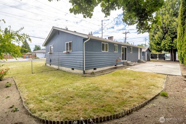 618 21st Street SE, Puyallup, WA 98372