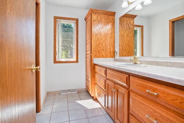124 S CUSTER STREET, Brillion, WI 54110