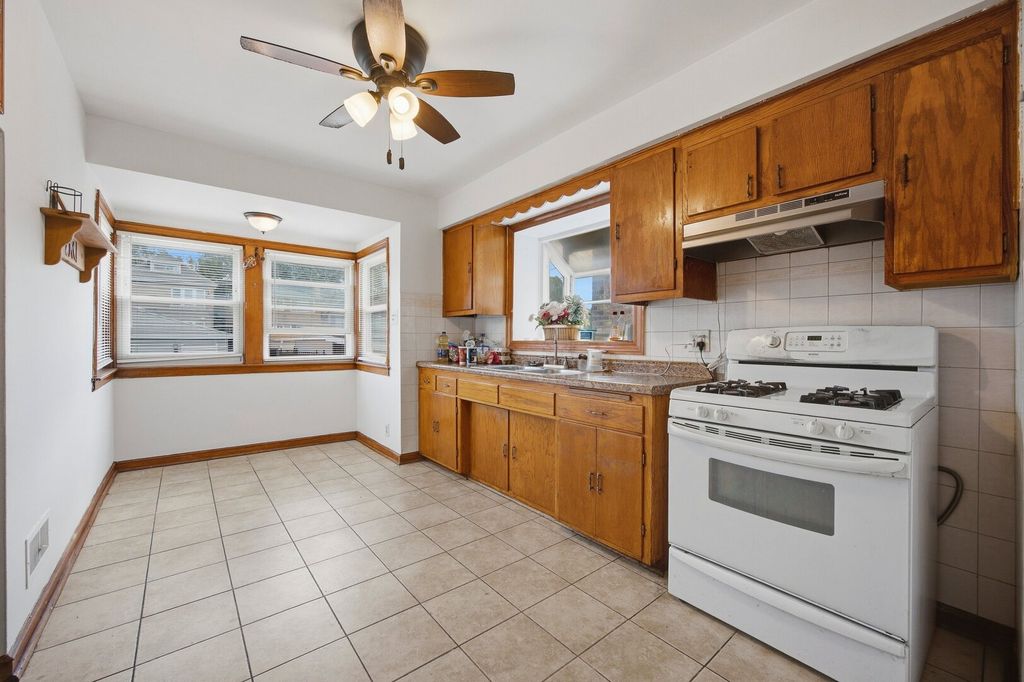 4731 S Kostner Avenue, Chicago, IL 60632 — photo 3