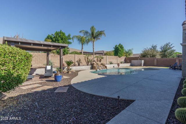9358 W ROBIN Lane, Peoria, AZ 85383