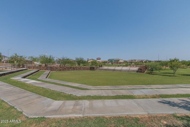 9358 W ROBIN Lane, Peoria, AZ 85383