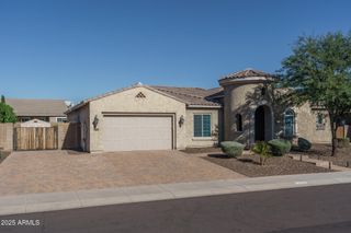 9358 W ROBIN Lane, Peoria, AZ 85383