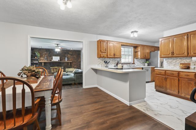 3031 E Gasconade Street, Springfield, MO 65804
