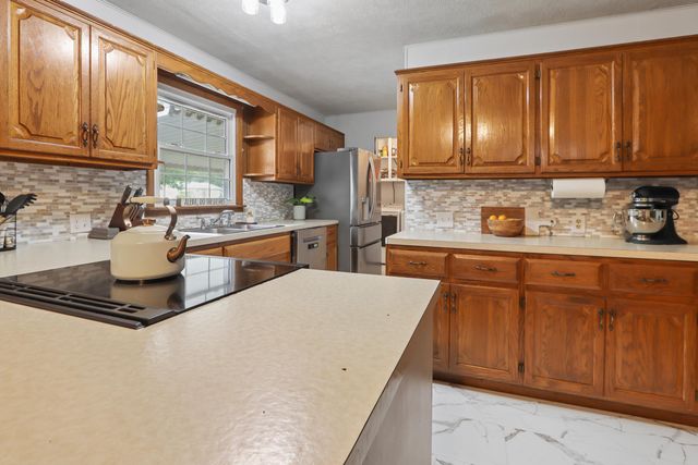 3031 E Gasconade Street, Springfield, MO 65804