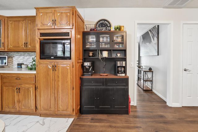 3031 E Gasconade Street, Springfield, MO 65804