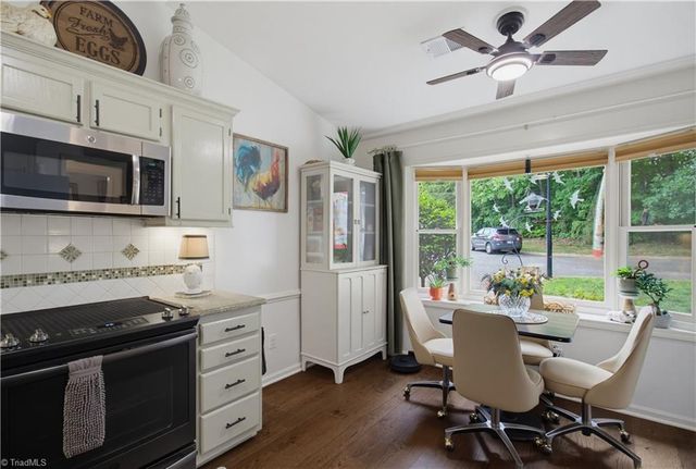 24 Collwood Court, Greensboro, NC 27409