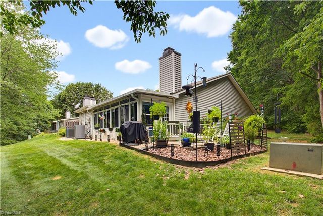 24 Collwood Court, Greensboro, NC 27409