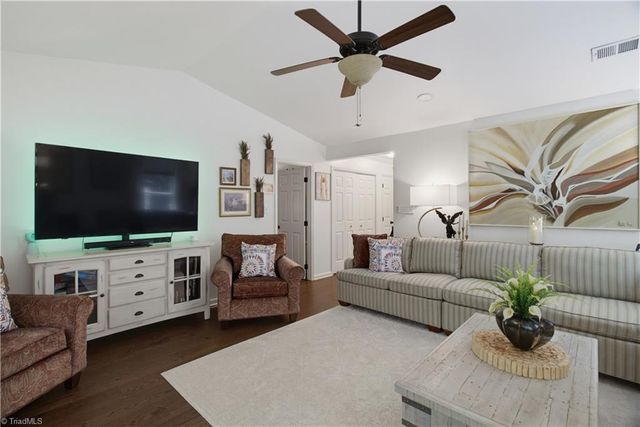 24 Collwood Court, Greensboro, NC 27409