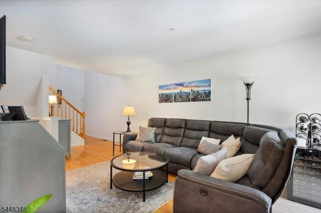 70 Carter Rd 70, Wanaque Boro, NJ 07420