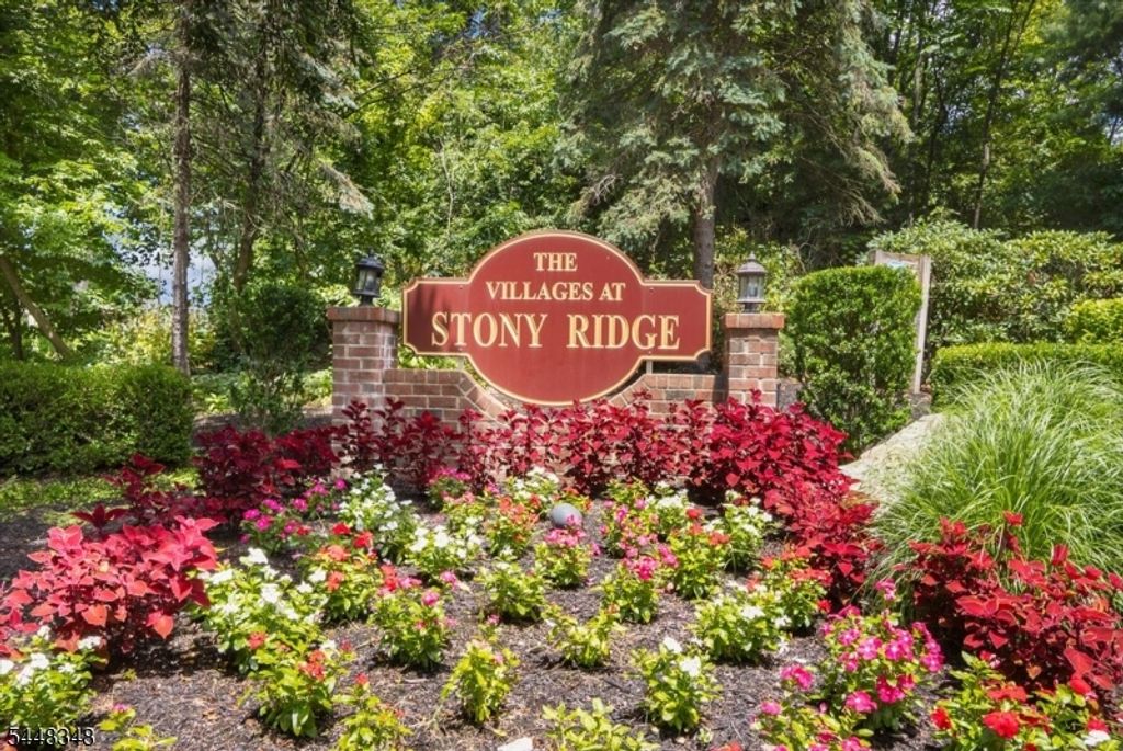 70 Carter Rd 70, Wanaque Boro, NJ 07420