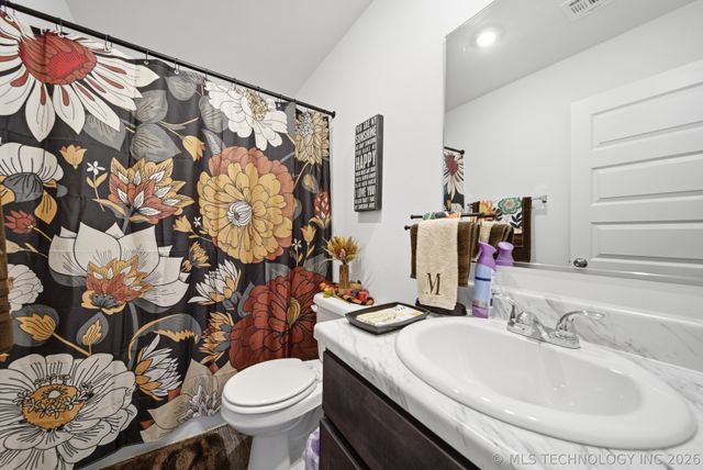 27511 E 115th Street S, Coweta, OK 74429