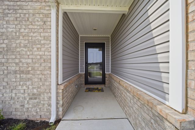 27511 E 115th Street S, Coweta, OK 74429