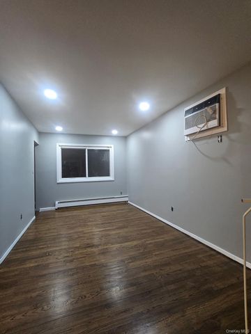 3666 Illona Lane, Oceanside, NY 11572