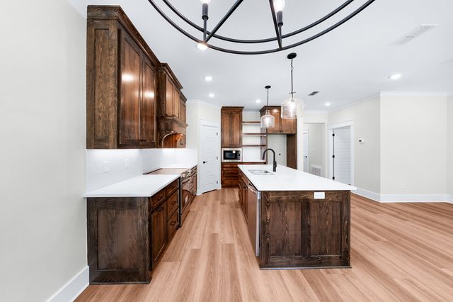 213 Turman Street, Mineola, TX 75773