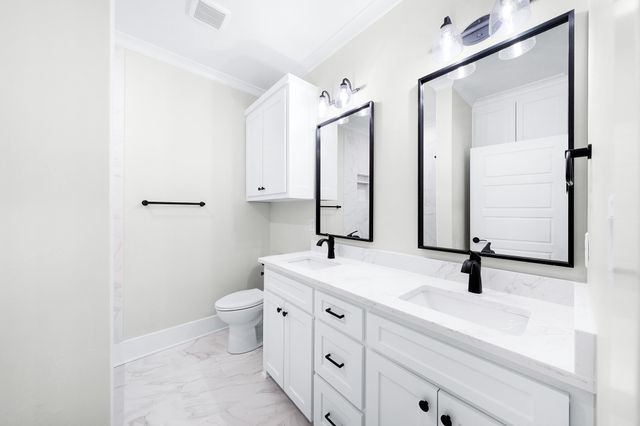 213 Turman Street, Mineola, TX 75773