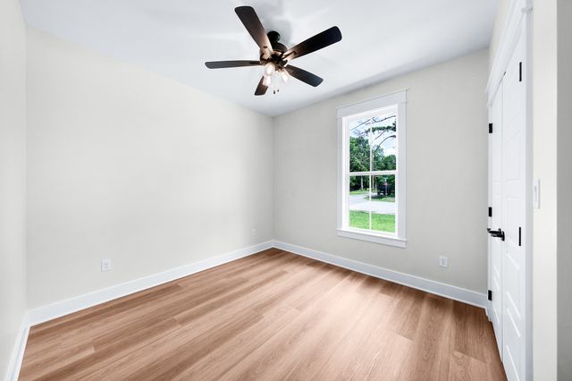 213 Turman Street, Mineola, TX 75773