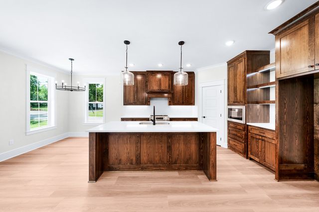 213 Turman Street, Mineola, TX 75773