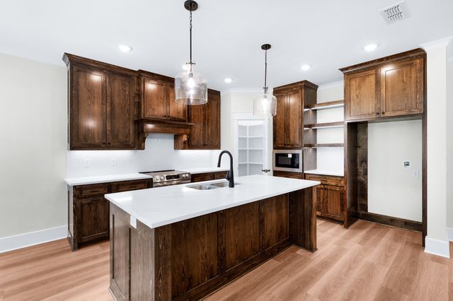 213 Turman Street, Mineola, TX 75773