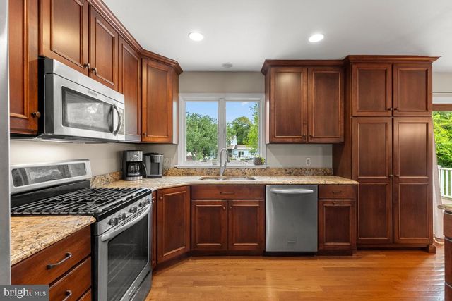 3339 PIN OAK CIR, Mountville, PA 17554