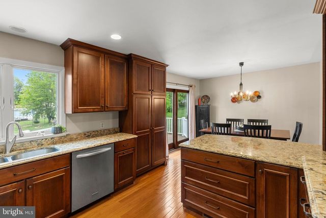 3339 PIN OAK CIR, Mountville, PA 17554
