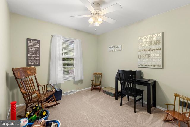 3339 PIN OAK CIR, Mountville, PA 17554
