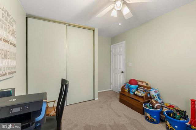 3339 PIN OAK CIR, Mountville, PA 17554