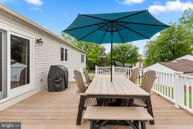 3339 PIN OAK CIR, Mountville, PA 17554